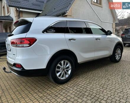 Белый Киа Соренто, объемом двигателя 2.2 л и пробегом 225 тыс. км за 19191 $, фото 40 на Automoto.ua