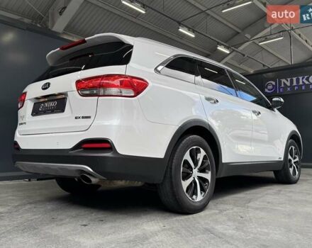 Білий Кіа Соренто, об'ємом двигуна 2 л та пробігом 239 тис. км за 12500 $, фото 17 на Automoto.ua