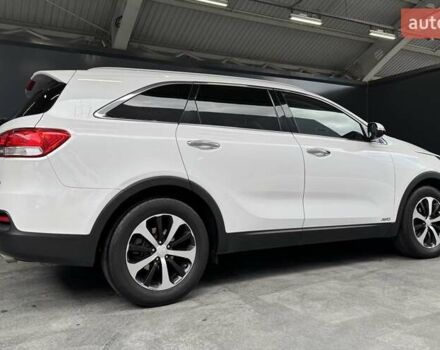 Білий Кіа Соренто, об'ємом двигуна 2 л та пробігом 239 тис. км за 12500 $, фото 18 на Automoto.ua