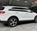 Білий Кіа Соренто, об'ємом двигуна 2 л та пробігом 239 тис. км за 12500 $, фото 18 на Automoto.ua