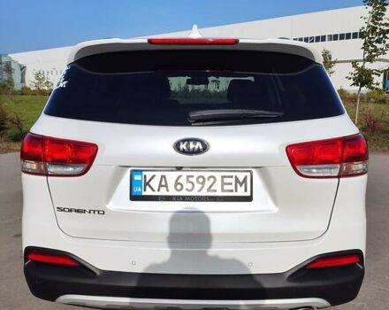 Белый Киа Соренто, объемом двигателя 2 л и пробегом 110 тыс. км за 16800 $, фото 8 на Automoto.ua