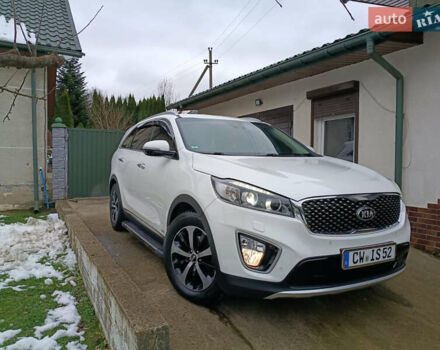 Білий Кіа Соренто, об'ємом двигуна 0 л та пробігом 220 тис. км за 19499 $, фото 1 на Automoto.ua