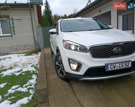 Білий Кіа Соренто, об'ємом двигуна 0 л та пробігом 220 тис. км за 19499 $, фото 7 на Automoto.ua