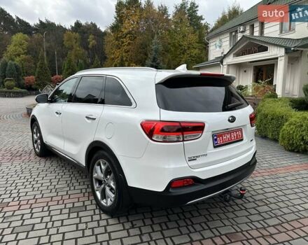 Кіа Соренто 2015 у Луцьку на Automoto.ua Білий Кіа Соренто, об'ємом двигуна 2.2 л та пробігом 150 тис. км за 23500 $, фото 5 на Automoto.ua