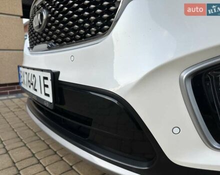 Белый Киа Соренто, объемом двигателя 2.2 л и пробегом 225 тыс. км за 19191 $, фото 62 на Automoto.ua