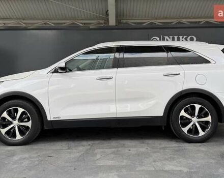 Білий Кіа Соренто, об'ємом двигуна 2 л та пробігом 239 тис. км за 12500 $, фото 7 на Automoto.ua