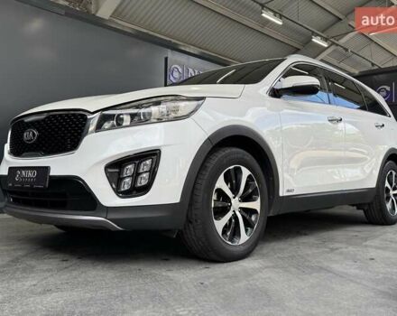 Білий Кіа Соренто, об'ємом двигуна 2 л та пробігом 239 тис. км за 12500 $, фото 4 на Automoto.ua