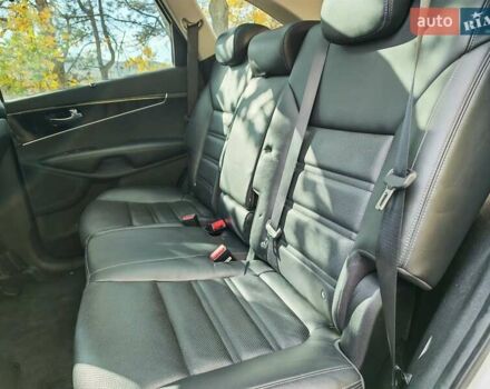 Киа Соренто 2015 в Могилев-Подольском на Automoto.ua Белый Киа Соренто, объемом двигателя 2.2 л и пробегом 214 тыс. км за 19300 $, фото 45 на Automoto.ua