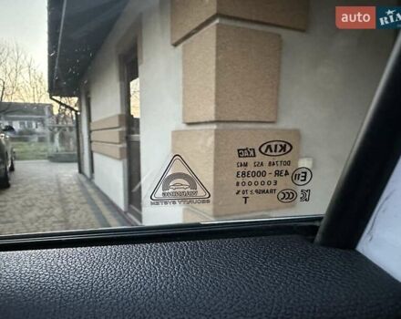 Белый Киа Соренто, объемом двигателя 2.2 л и пробегом 225 тыс. км за 19191 $, фото 157 на Automoto.ua