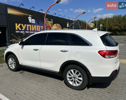 Білий Кіа Соренто, об'ємом двигуна 2.2 л та пробігом 170 тис. км за 20600 $, фото 3 на Automoto.ua