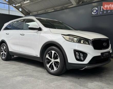 Білий Кіа Соренто, об'ємом двигуна 2 л та пробігом 239 тис. км за 12500 $, фото 21 на Automoto.ua