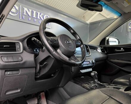 Белый Киа Соренто, объемом двигателя 2 л и пробегом 239 тыс. км за 12000 $, фото 12 на Automoto.ua