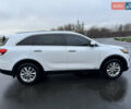 Белый Киа Соренто, объемом двигателя 2.36 л и пробегом 202 тыс. км за 15500 $, фото 4 на Automoto.ua