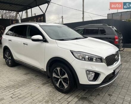 Белый Киа Соренто, объемом двигателя 2.2 л и пробегом 89 тыс. км за 22000 $, фото 2 на Automoto.ua