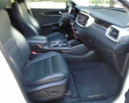 Белый Киа Соренто, объемом двигателя 2 л и пробегом 71 тыс. км за 13500 $, фото 8 на Automoto.ua