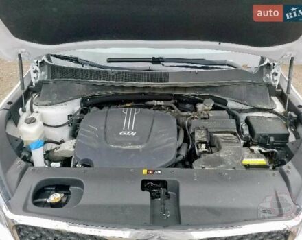 Білий Кіа Соренто, об'ємом двигуна 3.34 л та пробігом 166 тис. км за 18000 $, фото 13 на Automoto.ua