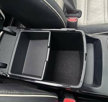 Білий Кіа Соренто, об'ємом двигуна 2.2 л та пробігом 126 тис. км за 23600 $, фото 32 на Automoto.ua