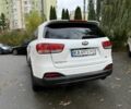 Білий Кіа Соренто, об'ємом двигуна 2.4 л та пробігом 118 тис. км за 16700 $, фото 3 на Automoto.ua