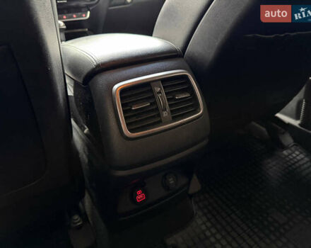 Білий Кіа Соренто, об'ємом двигуна 2 л та пробігом 246 тис. км за 18500 $, фото 17 на Automoto.ua