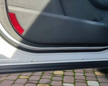 Білий Кіа Соренто, об'ємом двигуна 2.4 л та пробігом 126 тис. км за 17900 $, фото 50 на Automoto.ua