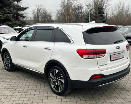 Білий Кіа Соренто, об'ємом двигуна 2 л та пробігом 245 тис. км за 18500 $, фото 4 на Automoto.ua