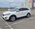 Белый Киа Соренто, объемом двигателя 2.2 л и пробегом 145 тыс. км за 25000 $, фото 1 на Automoto.ua