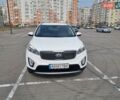 Белый Киа Соренто, объемом двигателя 2.2 л и пробегом 145 тыс. км за 25000 $, фото 5 на Automoto.ua