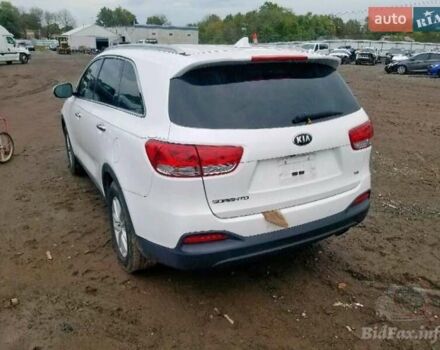 Білий Кіа Соренто, об'ємом двигуна 3.34 л та пробігом 166 тис. км за 18000 $, фото 18 на Automoto.ua