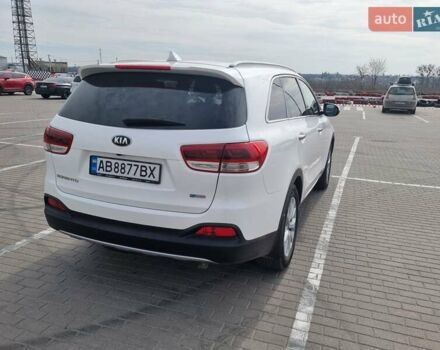 Белый Киа Соренто, объемом двигателя 2.2 л и пробегом 145 тыс. км за 25000 $, фото 13 на Automoto.ua