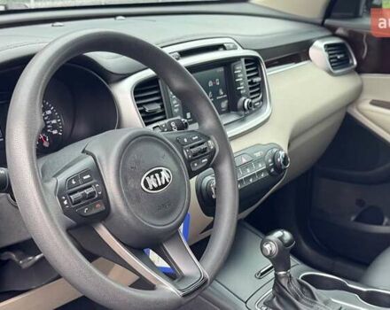 Белый Киа Соренто, объемом двигателя 3.3 л и пробегом 133 тыс. км за 15246 $, фото 15 на Automoto.ua