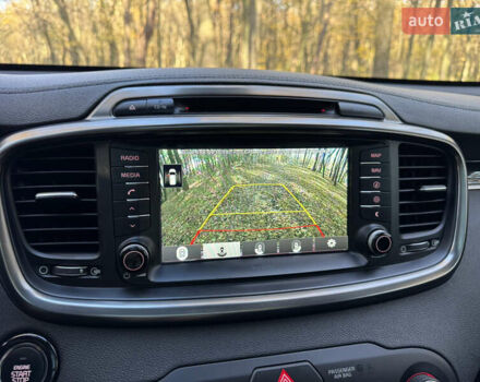 Белый Киа Соренто, объемом двигателя 2.2 л и пробегом 183 тыс. км за 23600 $, фото 53 на Automoto.ua