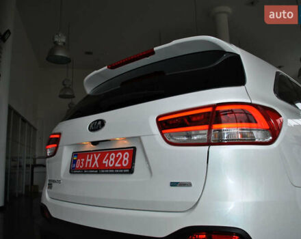 Белый Киа Соренто, объемом двигателя 2.2 л и пробегом 139 тыс. км за 23900 $, фото 20 на Automoto.ua