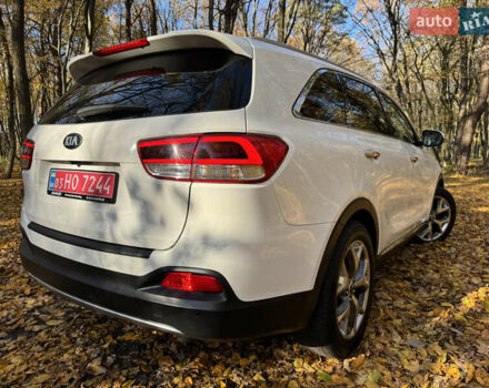 Белый Киа Соренто, объемом двигателя 2.2 л и пробегом 183 тыс. км за 23600 $, фото 10 на Automoto.ua