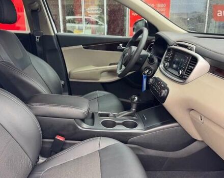 Белый Киа Соренто, объемом двигателя 3.3 л и пробегом 133 тыс. км за 15246 $, фото 11 на Automoto.ua