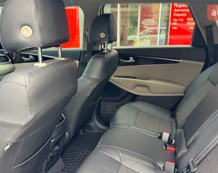 Белый Киа Соренто, объемом двигателя 3.3 л и пробегом 133 тыс. км за 15246 $, фото 6 на Automoto.ua