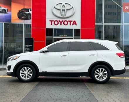 Белый Киа Соренто, объемом двигателя 3.3 л и пробегом 133 тыс. км за 15246 $, фото 8 на Automoto.ua