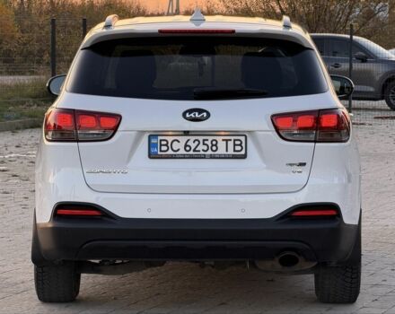Белый Киа Соренто, объемом двигателя 3.3 л и пробегом 83 тыс. км за 14700 $, фото 14 на Automoto.ua