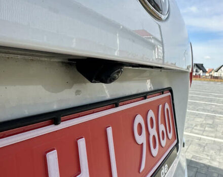 Білий Кіа Соренто, об'ємом двигуна 2.2 л та пробігом 205 тис. км за 22900 $, фото 38 на Automoto.ua