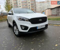 Киа Соренто 2016 в Киеве на Automoto.ua Белый Киа Соренто, объемом двигателя 2.36 л и пробегом 118 тыс. км за 16700 $, фото 11 на Automoto.ua