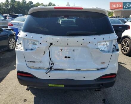 Білий Кіа Соренто, об'ємом двигуна 2.4 л та пробігом 79 тис. км за 10850 $, фото 5 на Automoto.ua