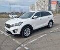 Белый Киа Соренто, объемом двигателя 2.2 л и пробегом 145 тыс. км за 25000 $, фото 2 на Automoto.ua