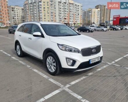 Белый Киа Соренто, объемом двигателя 2.2 л и пробегом 145 тыс. км за 25000 $, фото 6 на Automoto.ua