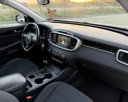 Белый Киа Соренто, объемом двигателя 3.3 л и пробегом 83 тыс. км за 14700 $, фото 18 на Automoto.ua