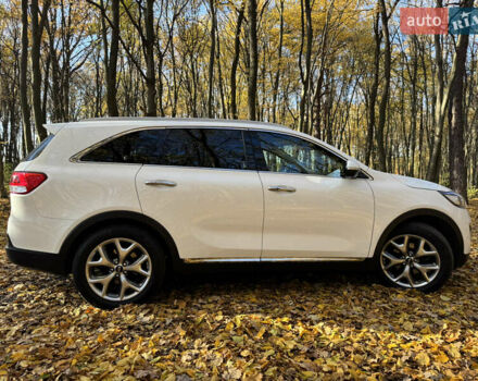 Белый Киа Соренто, объемом двигателя 2.2 л и пробегом 183 тыс. км за 23600 $, фото 13 на Automoto.ua