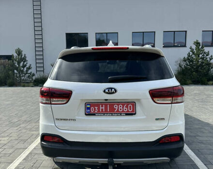 Білий Кіа Соренто, об'ємом двигуна 2.2 л та пробігом 205 тис. км за 22900 $, фото 4 на Automoto.ua