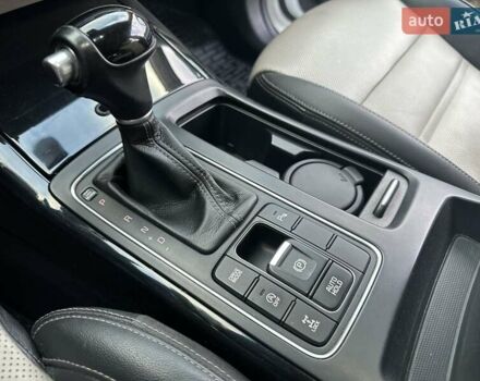 Білий Кіа Соренто, об'ємом двигуна 2.2 л та пробігом 205 тис. км за 22999 $, фото 14 на Automoto.ua