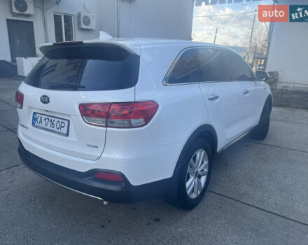 Белый Киа Соренто, объемом двигателя 2 л и пробегом 190 тыс. км за 20500 $, фото 5 на Automoto.ua