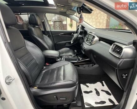 Белый Киа Соренто, объемом двигателя 2.2 л и пробегом 207 тыс. км за 22350 $, фото 117 на Automoto.ua