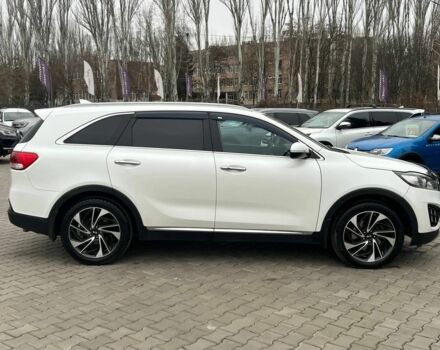 Білий Кіа Соренто, об'ємом двигуна 2 л та пробігом 245 тис. км за 18500 $, фото 7 на Automoto.ua