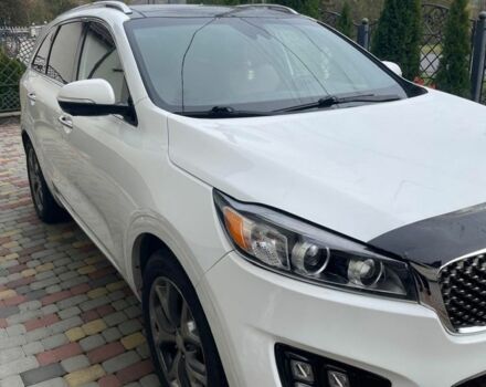 Белый Киа Соренто, объемом двигателя 0 л и пробегом 60 тыс. км за 22000 $, фото 2 на Automoto.ua